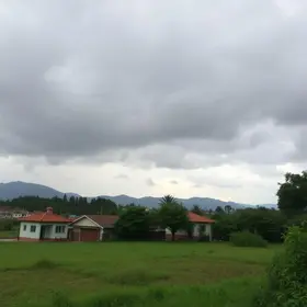 nuvens e pancadas de chuva